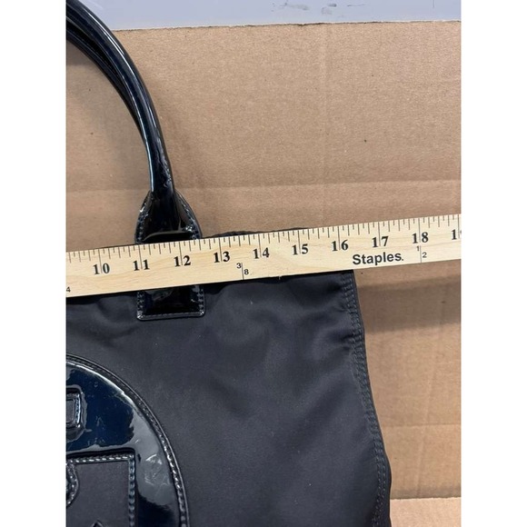 Tory Burch Ella Oversized Logo Patch Recycled Nylon Patent Tote Bag Black Large - Picture 11 of 11